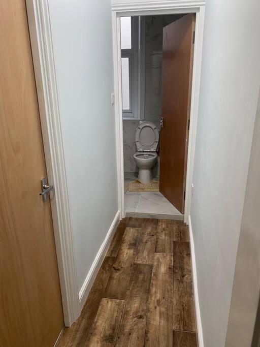 007- S1Premium Location Studio Apartment Central Лондон Екстериор снимка